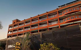 Mares Suites By Angra Beach - Piratas Residence